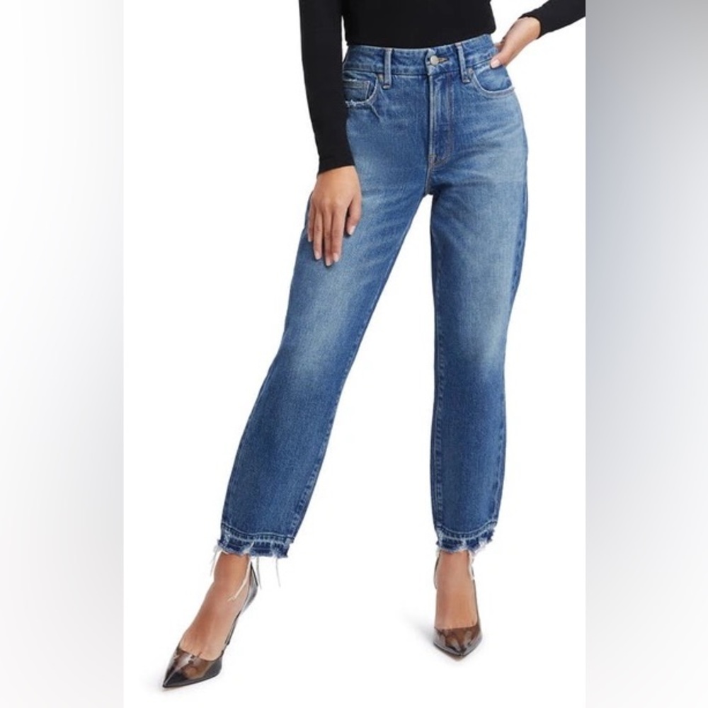 Good American Good Girlfriend Chew Hem Tapered Jeans 00/24